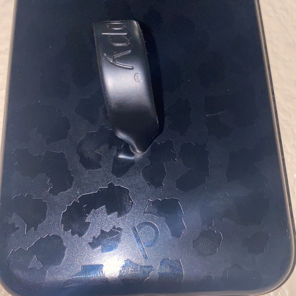 Black leopard Loopy case - Picture 6 of 8
